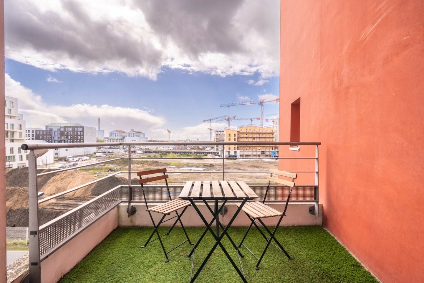 Move Into This Chic 14 M² Room - 5