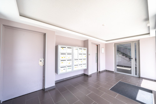 Superb 93 m² apartment for rent in coliving on the Île de Nantes