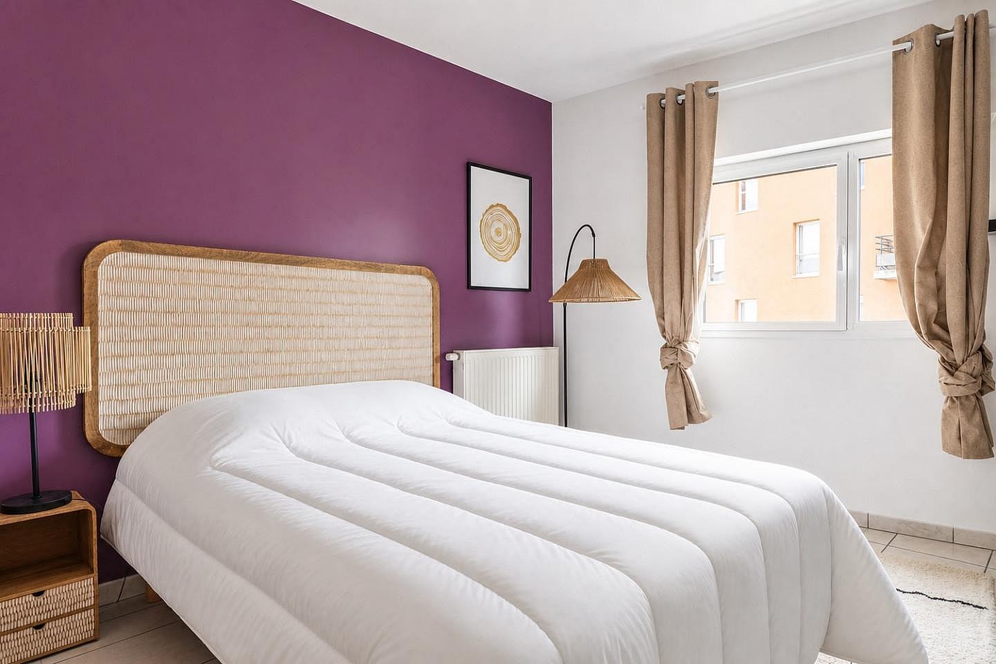 Move Into This Bold 11 M² Room For Rent - 2