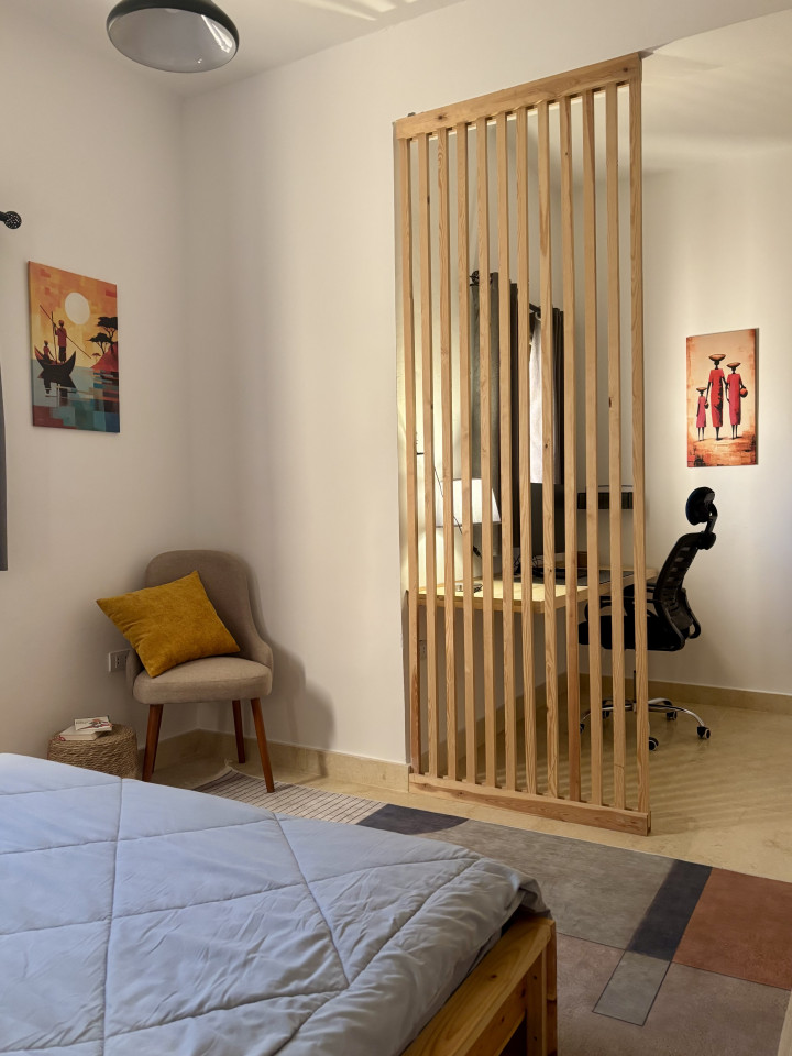 Suite / Double Bedroom, Private Bathroom - 12