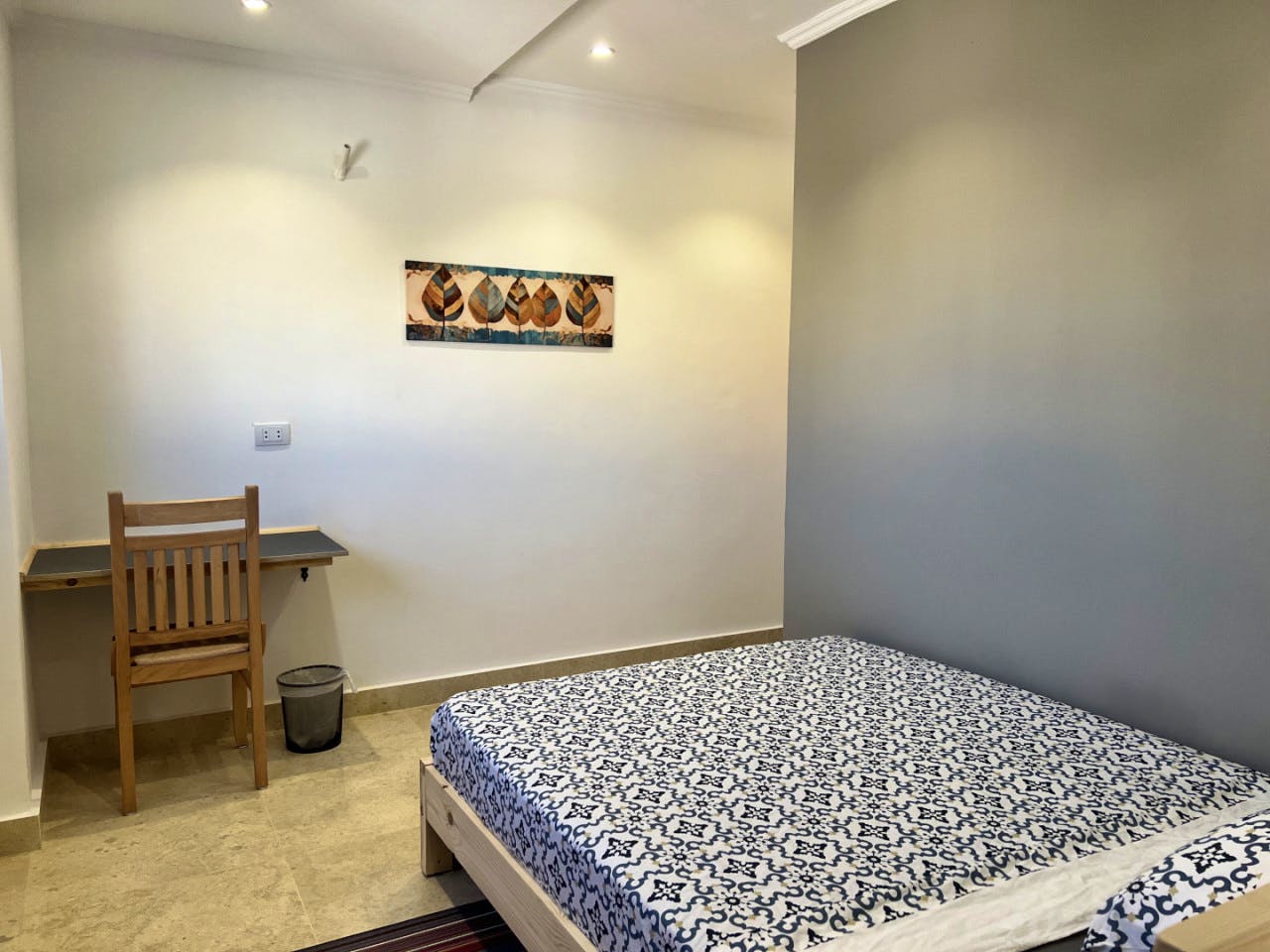 Double Bedroom, Shared Bathroom - 5
