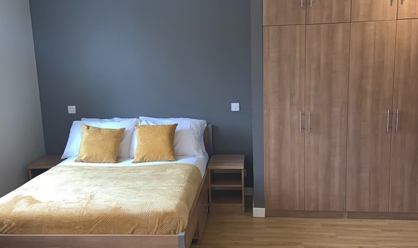  Studio Silver  -  Panmure Court Roost  - Gallery -  1