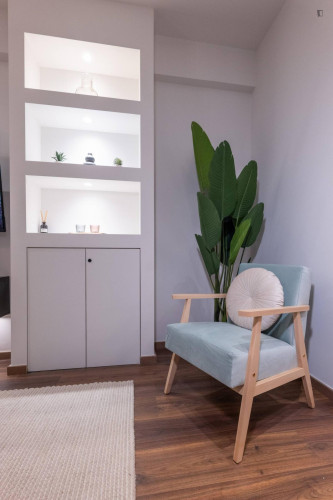Aristo129 - Stylish Urban Retreat with Balcony by Metro - Gallery - 18