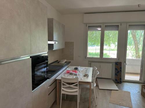 Spacious double bedroom well connected to the University of Padova - Gallery - 6