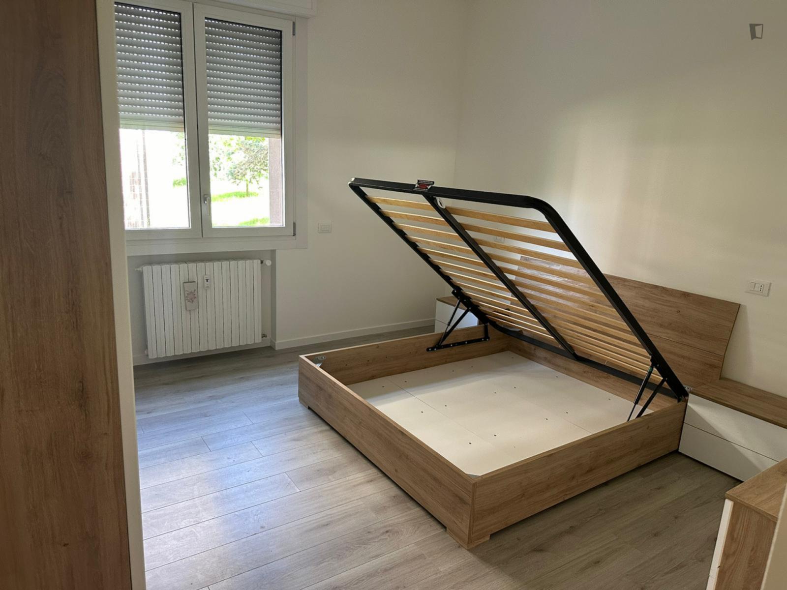  Spacious Double Bedroom Well Connected To The University Of Padova  -  Spacious double bedroom well connected to the University of Padova  - Gallery -  1