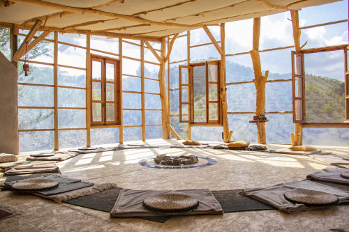 Serene Coliving Retreat in Nature with Amenities for Remote Workers in Lorca