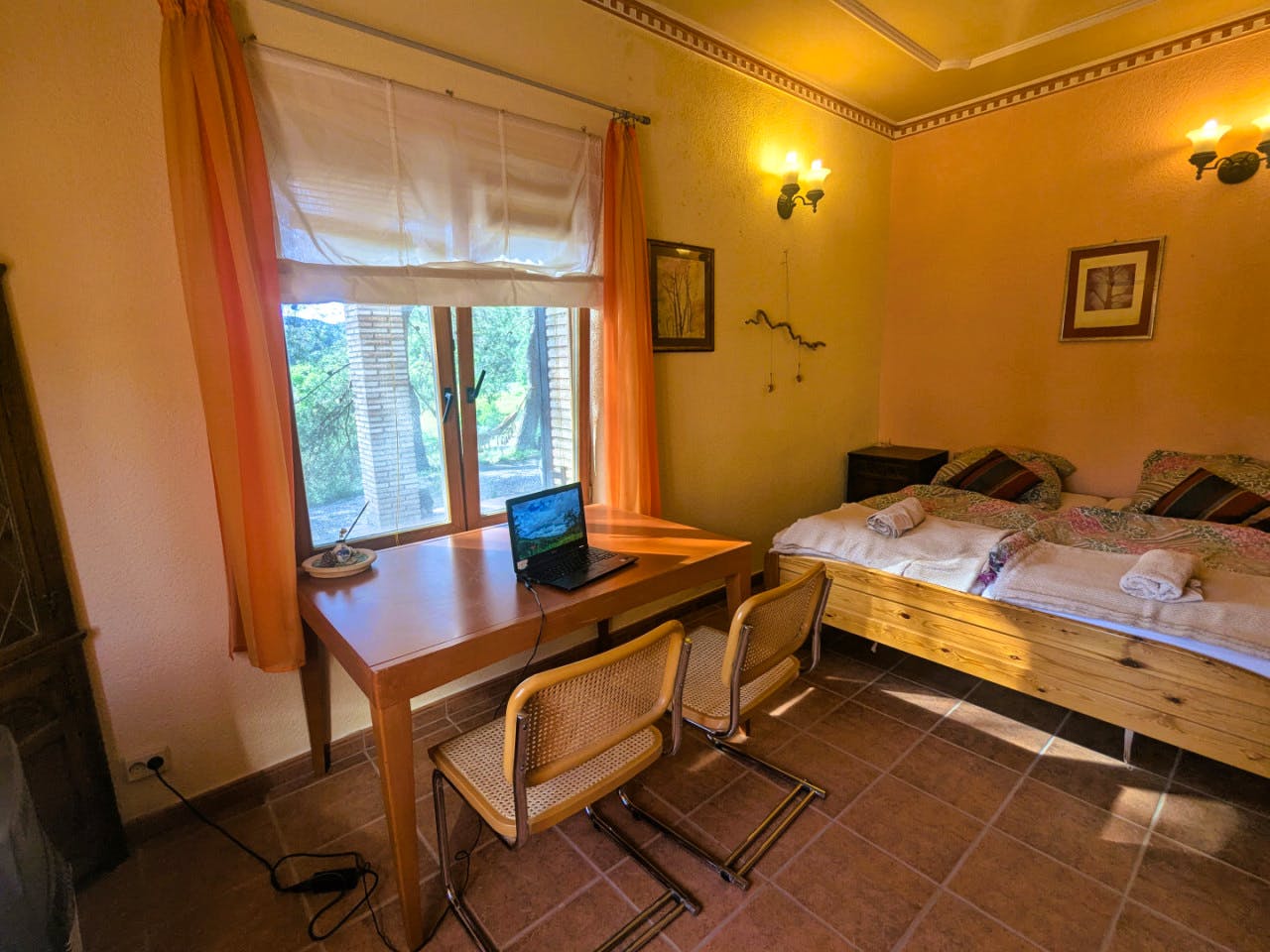  Large Room In Main House, Thyme  -  Lorca Home  - Gallery -  19