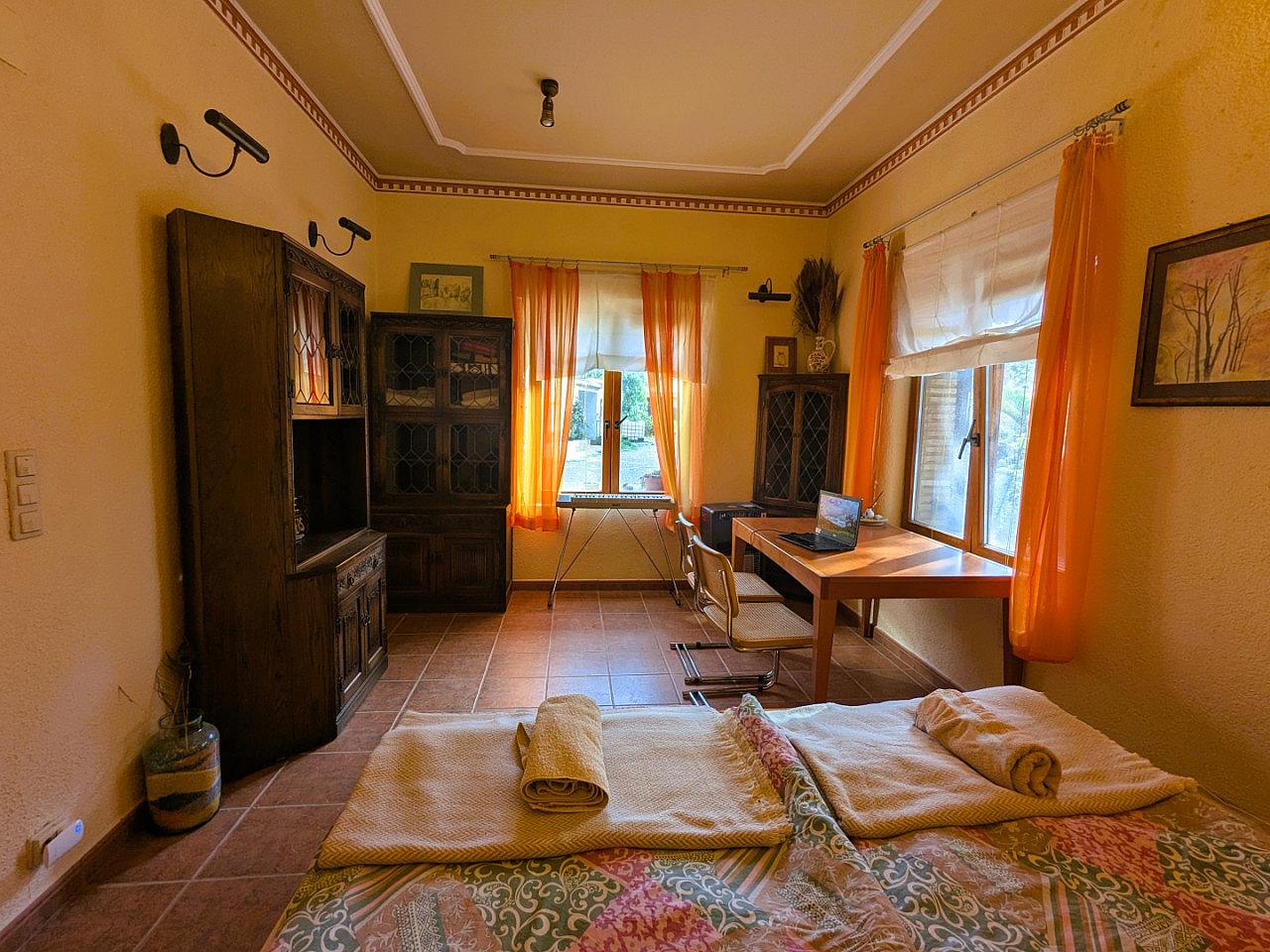 Large Room In Main House, Thyme  -  Lorca Home  - Gallery -  35