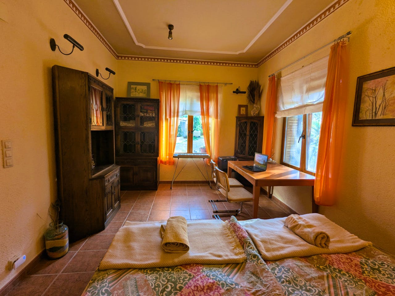  Large Room In Main House, Thyme  -  Lorca Home  - Gallery -  17