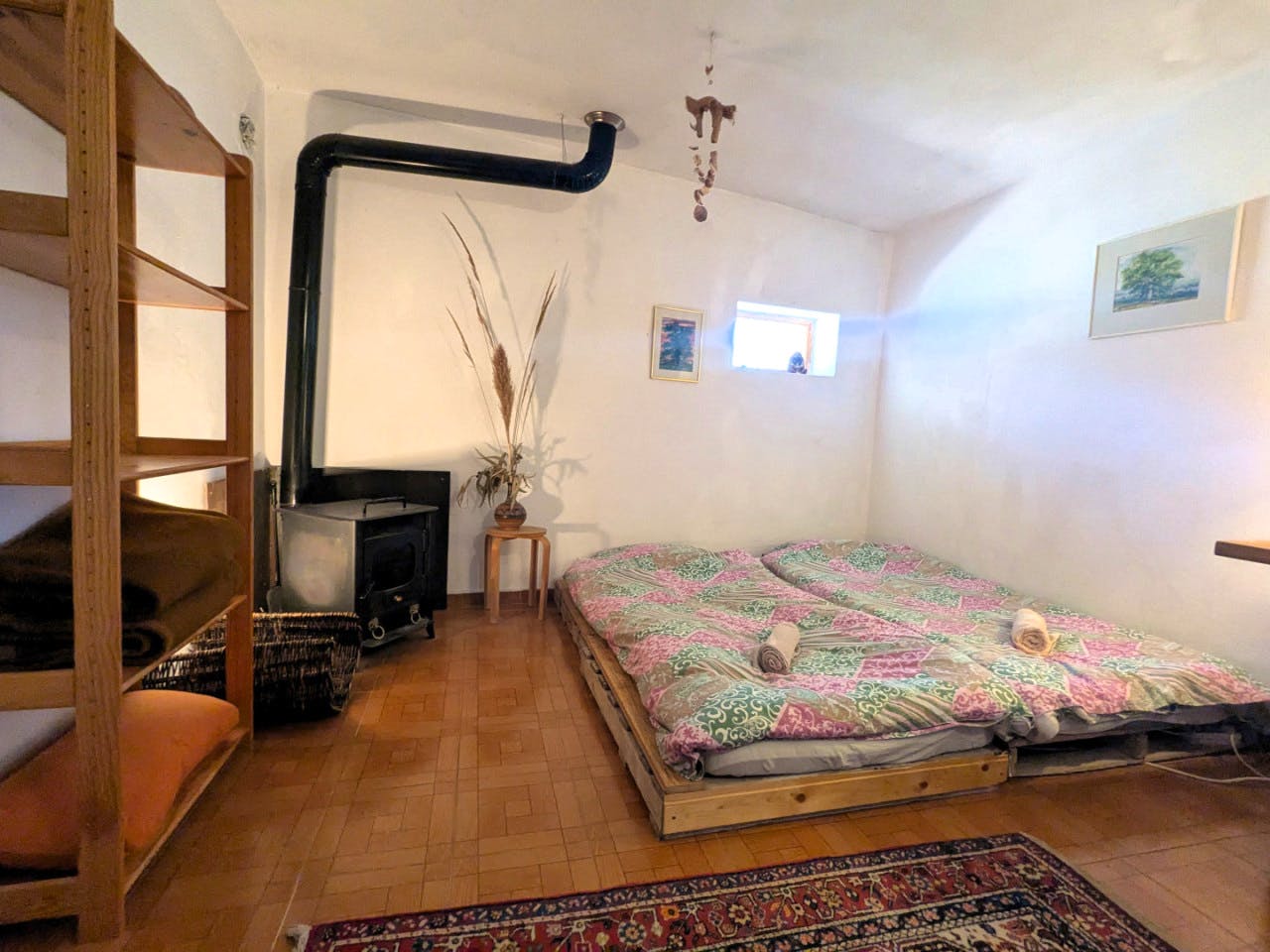 Cozy Room With Chimney (in Winter), Lavender  -  Lorca Home  - Gallery -  7