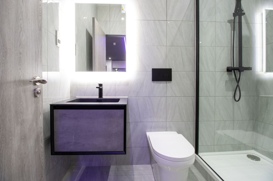  Studio Luxe B  -  Trinity Hall Apartments  - Gallery -  7