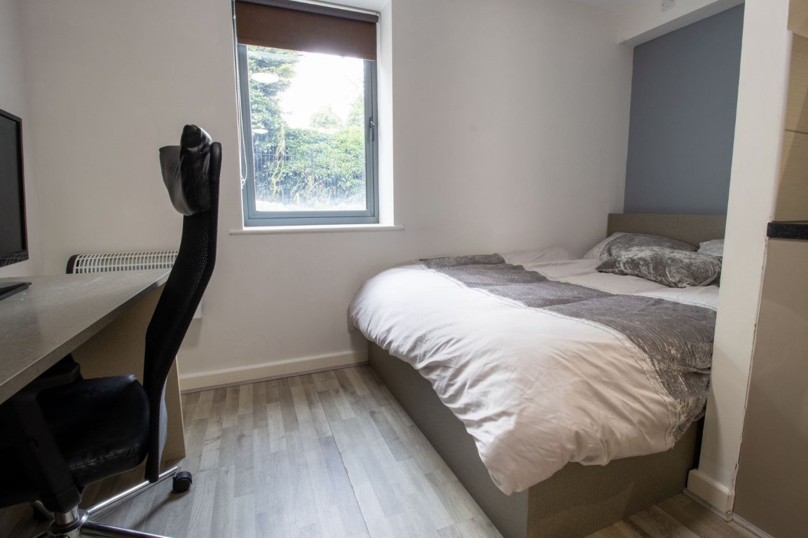  Studio  -  Trinity Hall Apartments  - Gallery -  1