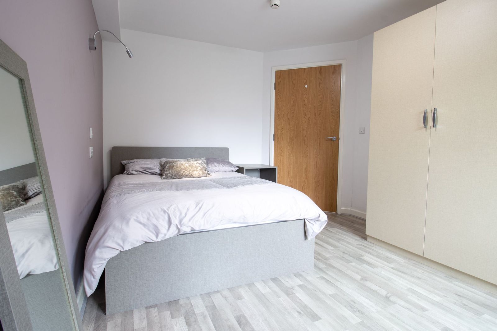  Apartment  -  Trinity Hall Apartments  - Gallery -  1