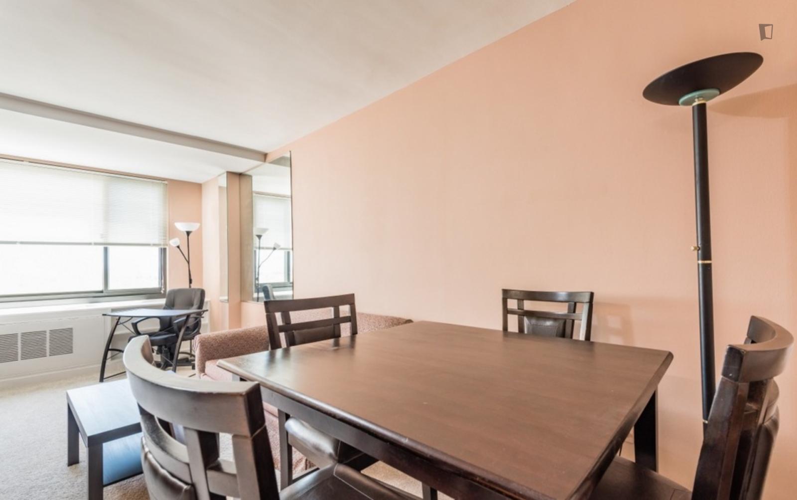 Welcoming 1-Bedroom Apartment In Rosslyn - Welcoming 1-bedroom apartment in Rosslyn - Gallery - 1