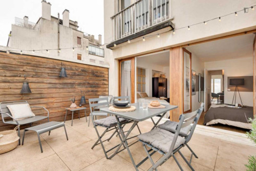 Tasteful 2-bedroom apartment near Université Paris Dauphine-PSL