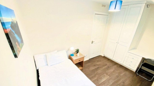 Comfy Single bedroom near University College Cork