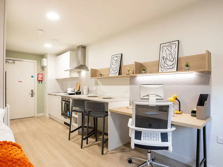  Premium Studio  -  Norton’s Student Living  - Gallery -  3