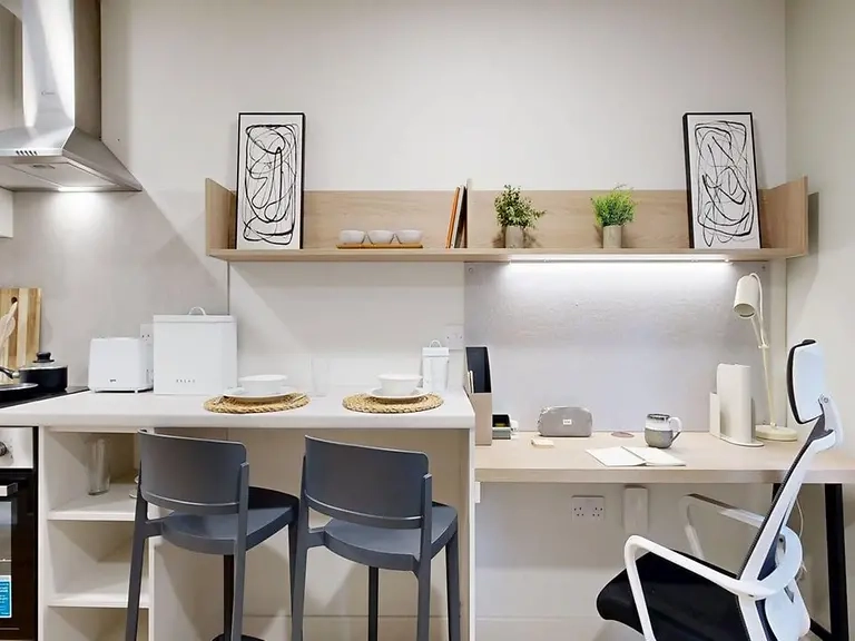Deluxe Studio - Norton’s Student Living - Gallery - 5