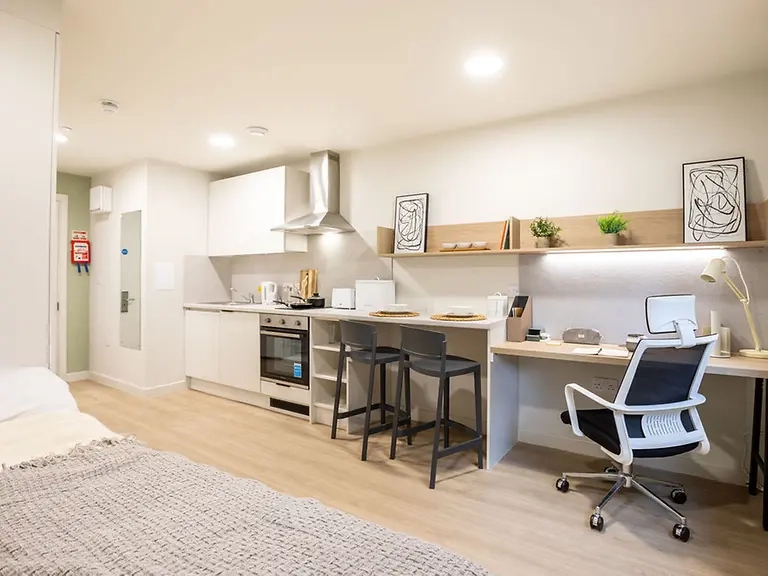 Deluxe Studio - Norton’s Student Living - Gallery - 3