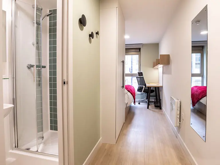  Deluxe En-Suite  -  Norton’s Student Living  - Gallery -  2