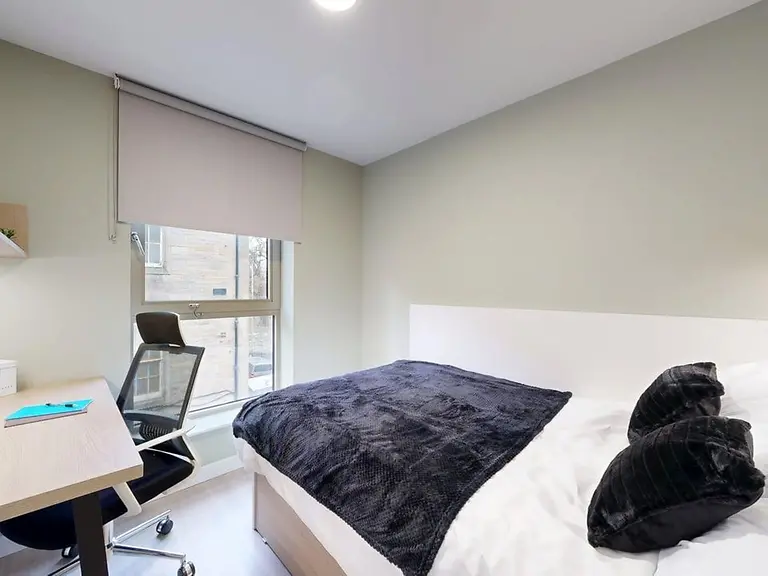  Deluxe Plus En-Suite  -  Norton’s Student Living  - Gallery -  3