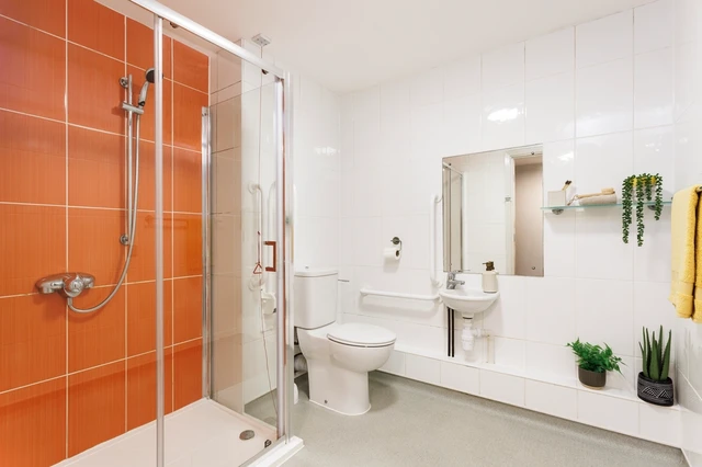  Double Wheelchair Accessible Studio  -  Sugarhouse Close Unite  - Gallery -  2