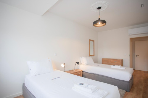 Elegant 3-bedroom apartment in Bonfim - Gallery - 8