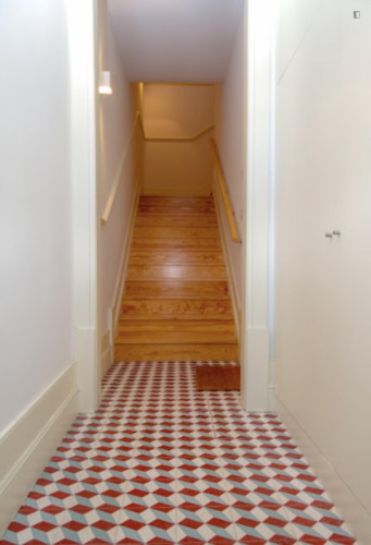 Homely 2-bedroom apartment near Jardim Marques de Oliveira