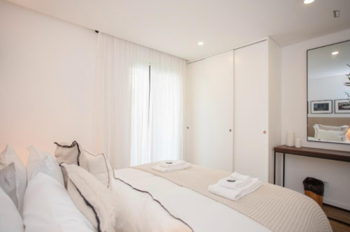 Bright 2-bedroom apartment near Jardim do Morro - Gallery - 20