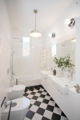 Charming 2-bedroom apartment next to 24 de Agosto metro station - Gallery - 11