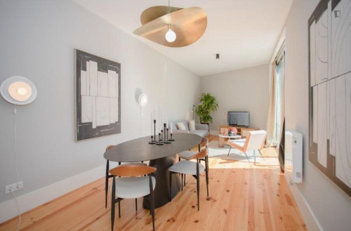 Charming 2-bedroom apartment next to 24 de Agosto metro station - Gallery - 20