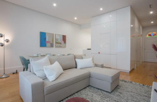 Modern 2-bedroom flat near Trindade metro station - Gallery - 14
