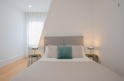 Modern 2-bedroom flat near Trindade metro station - Gallery - 6
