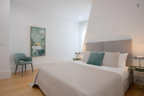 Modern 2-bedroom flat near Trindade metro station - Gallery - 7