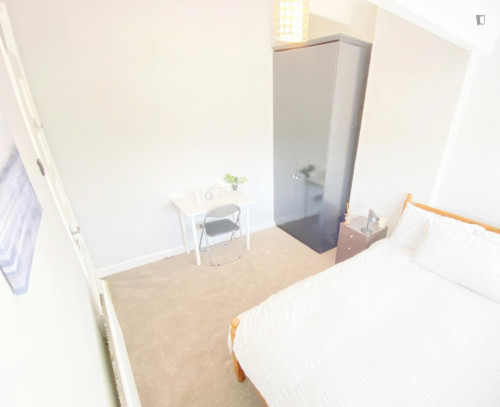 Appealing single bedroom near University College Cork