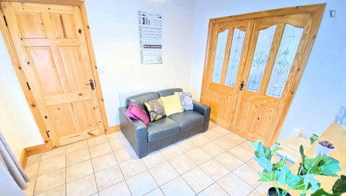 Bed in a welcoming twin ensuite male bedroom, near University College Cork - Gallery - 7