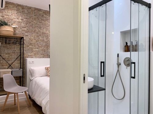 Room with Private Bathroom El cabanyal