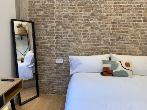 Room El Cabanyal, Air condition Netflix