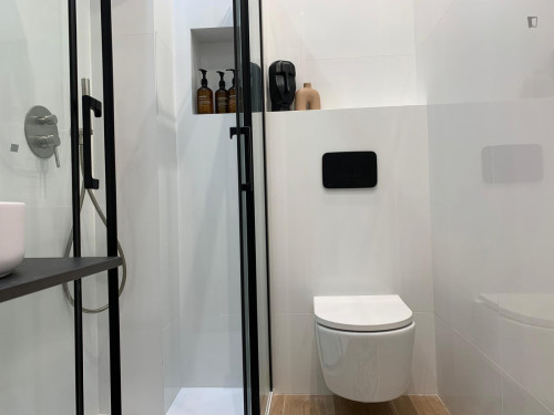 Room El Cabanyal with private bathroom