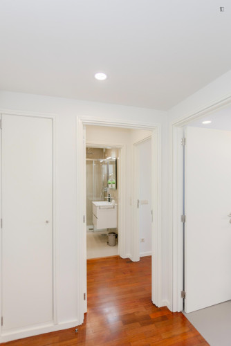 Sublime 1_Bedroom Sea Beach Apartment - Gallery - 26