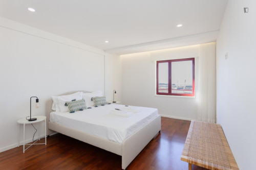 Sublime 1_Bedroom Sea Beach Apartment - Gallery - 29