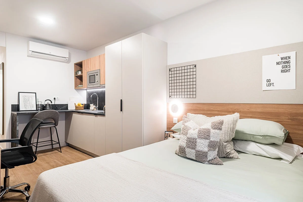 Studio Standard Accessible With Kitchen - 9