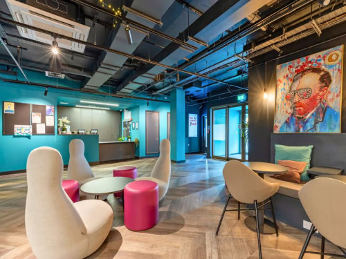 Crown House - Gallery - 17