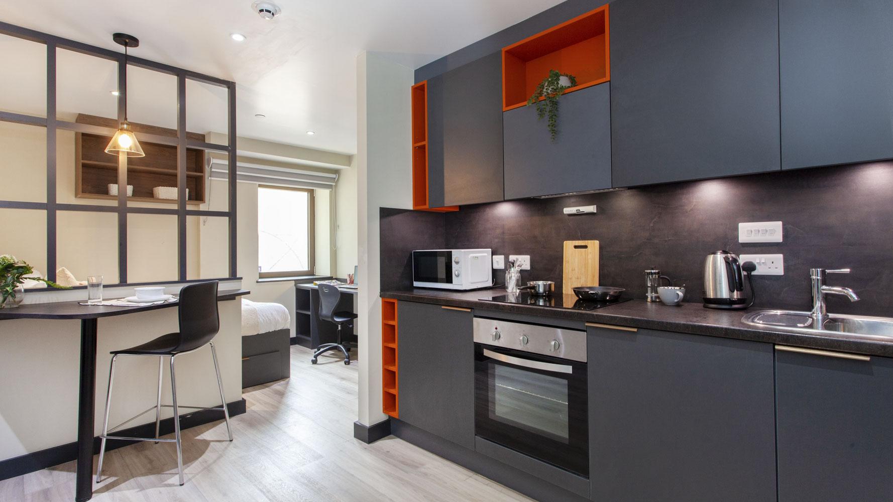  Luxury Studio  -  Crown House  - Gallery -  12