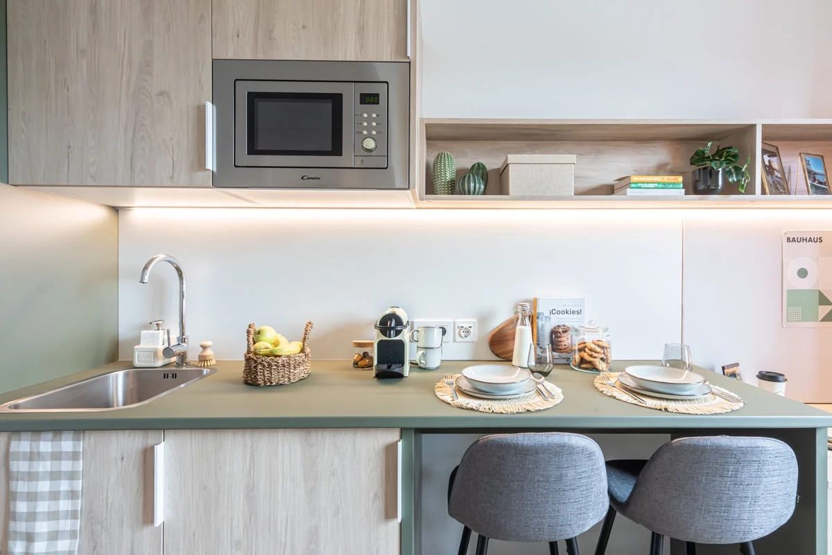 Studio Superior Plus With Kitchen - 7