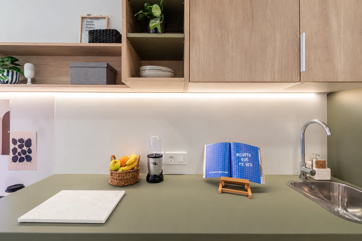 Studio Standard Plus With Kitchenette - 4
