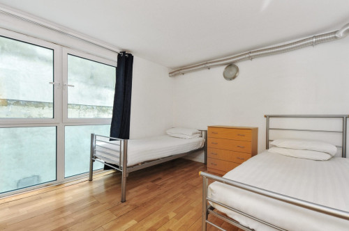 AES Angel - Rooms
