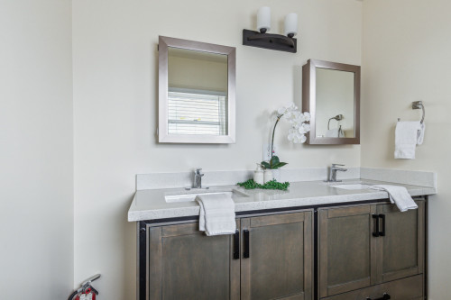 Spacious Victorian House - Incl. Workspace