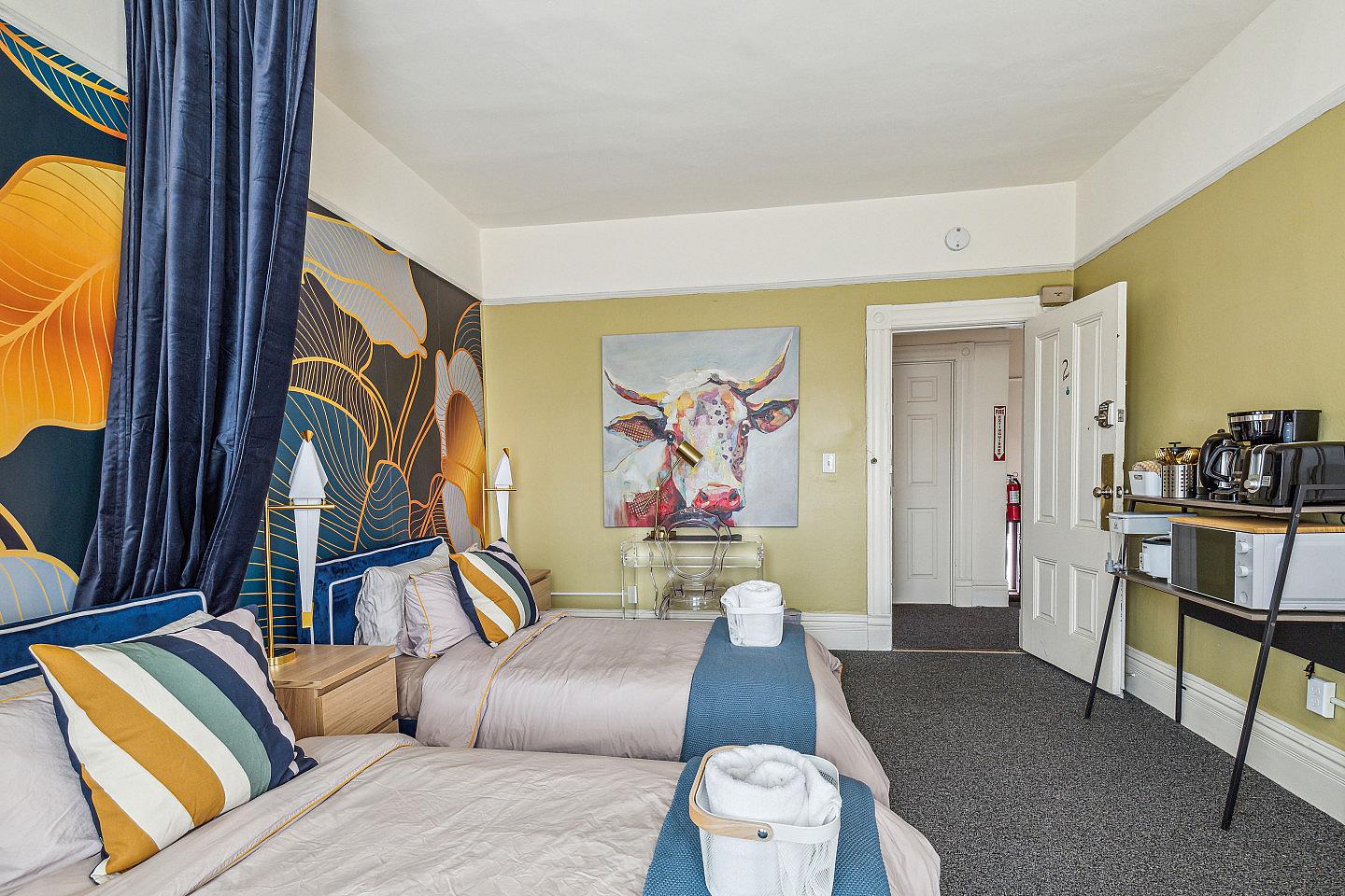 Bed In A 2-Bed Gender Separated Room - 5