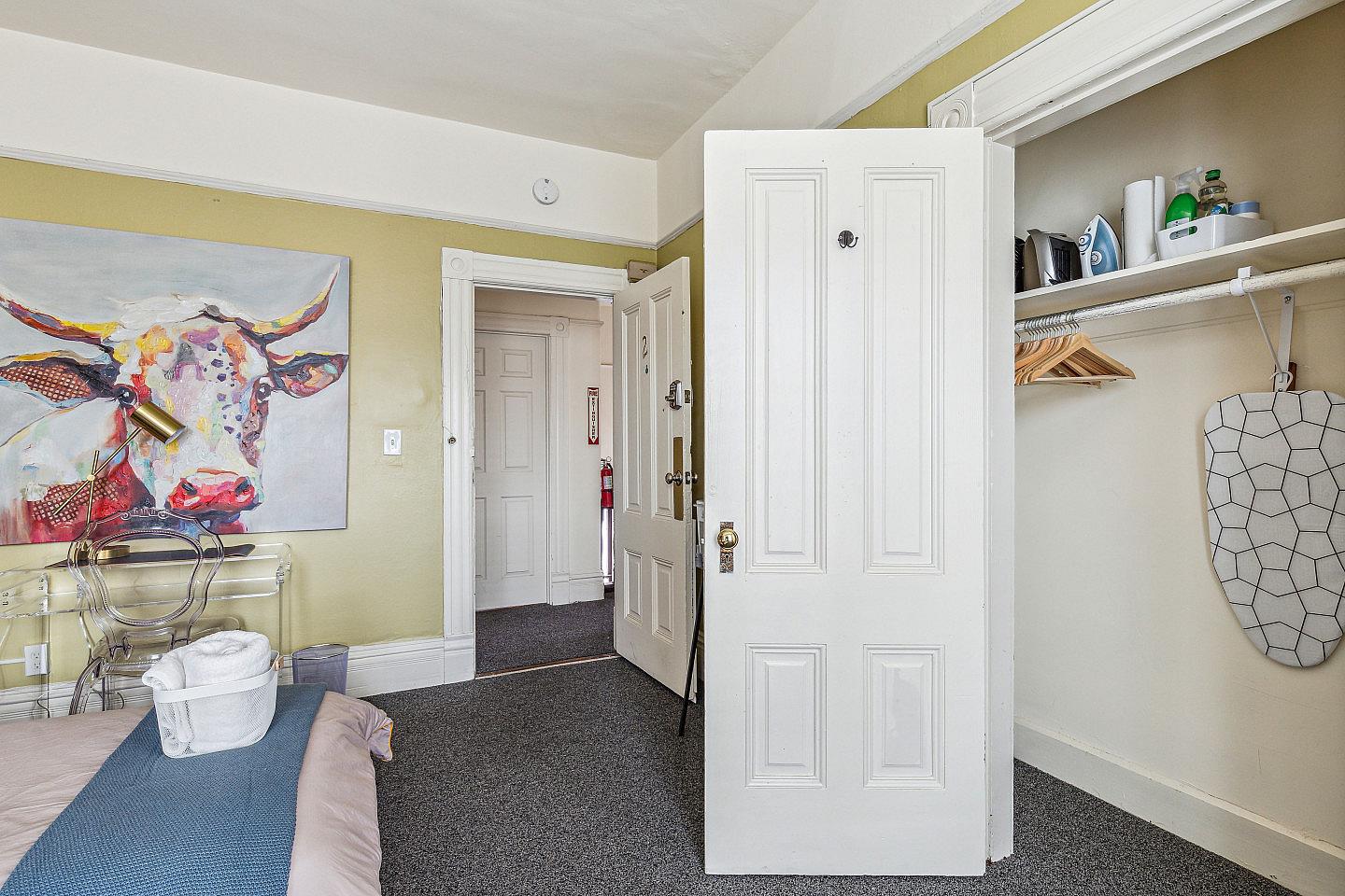 Bed In A 2-Bed Gender Separated Room - 3